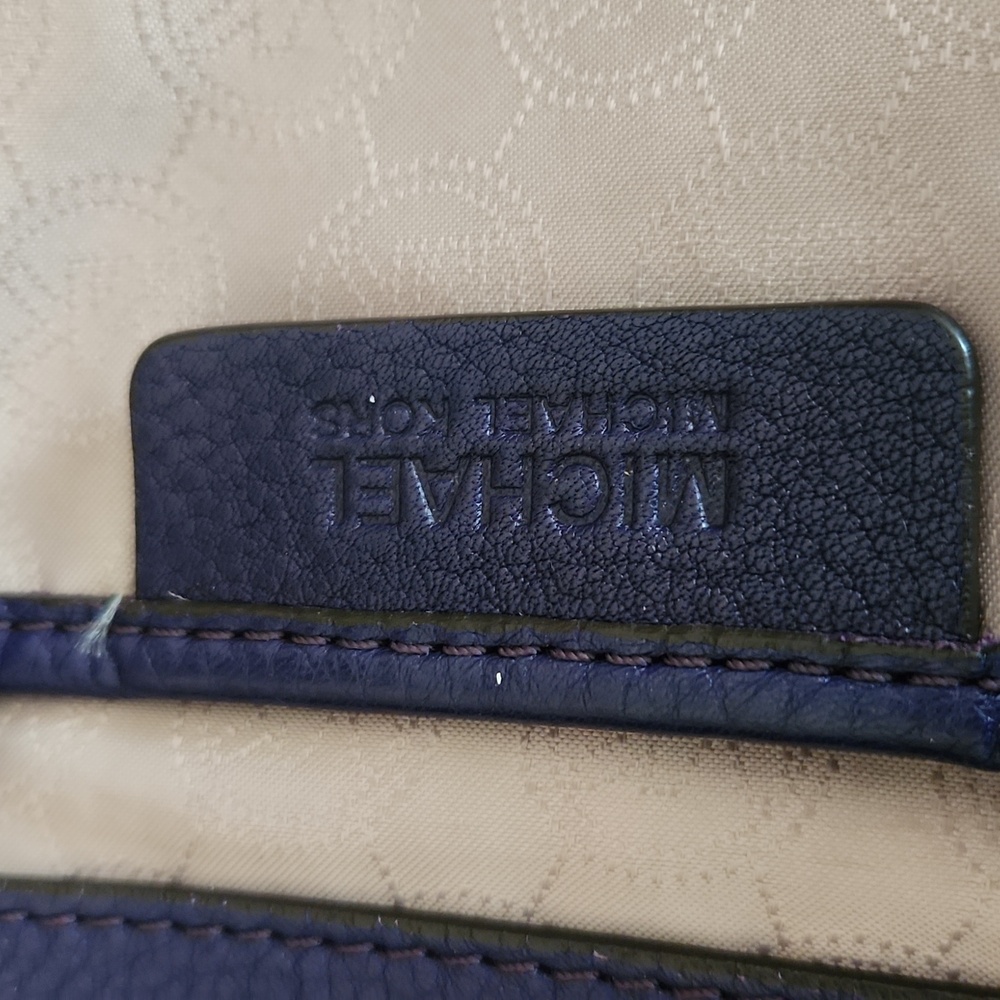 Michael Kors Purple Leather Shoulder Bag - Picture 10 of 12